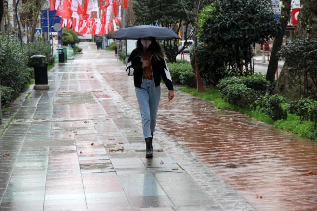 Kocaeli’de sağanak yağış öncesi vatandaşlara uyarı yapıldı