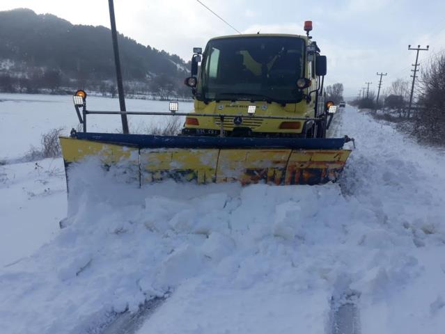 Kocaeli Büyükşehir’in ekipleri hafta sonu kar mesaisindeydi
