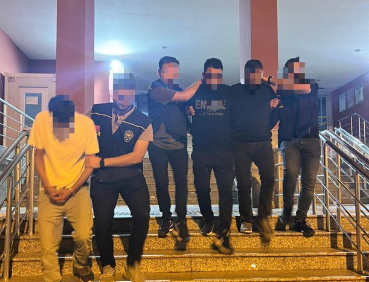 Kocaeli’de 22 düzensiz göçmen yakalandı