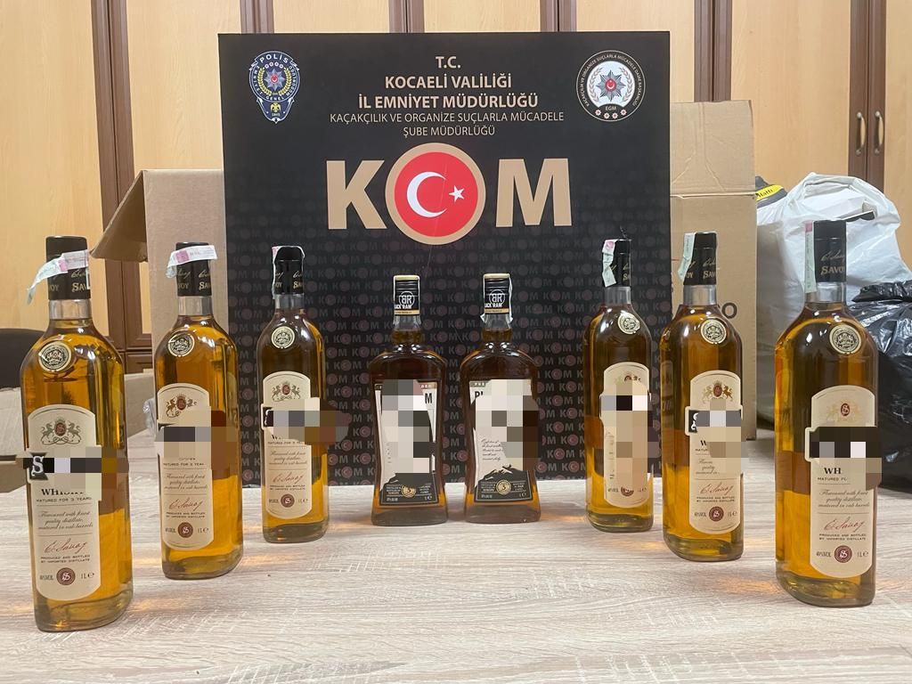Kocaeli’de kaçak alkol ve sigara operasyonlarında 6 kişi gözaltına alındı
