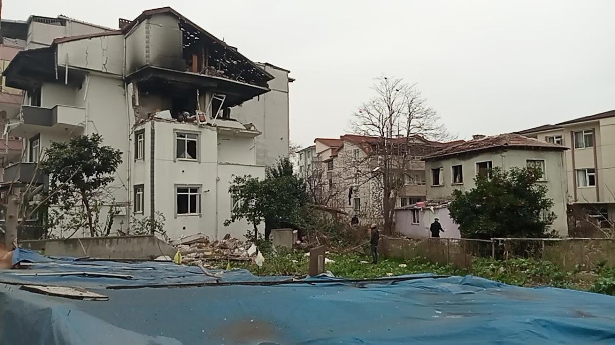 Kocaeli’de doğal gaz patlamasının yaşandığı bölgede hasar tespit çalışmaları başlatıldı