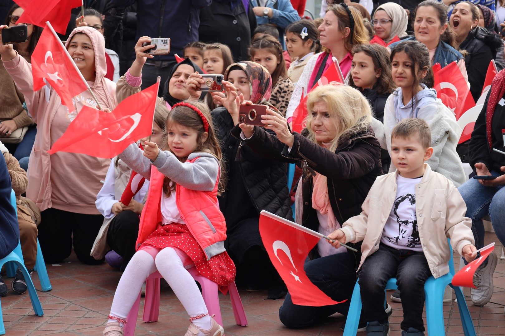 Minikler Cumhuriyet Bayramını coşkuyla kutladı – Kocaeli Gazetesi