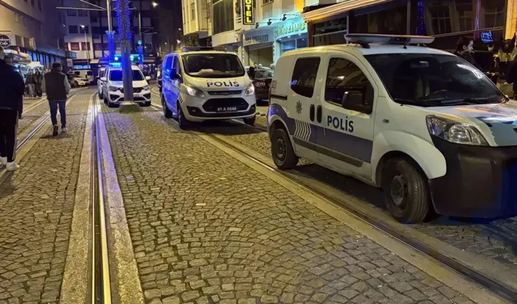 İzmit’te Silahlı Kavga: 3 Tutuklama