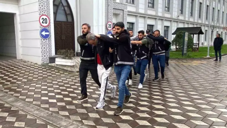 Parfüm Tesisinde Yangın: Sahibi Kalp Kriziyle Hayatını Kaybetti