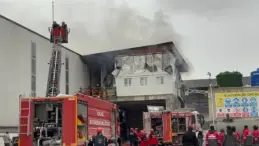 Başiskele’de Beton Santralinde Yangın