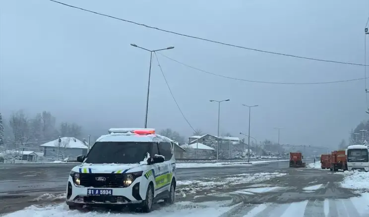 Kar, Batı Karadeniz’de Etkisini Gösterdi