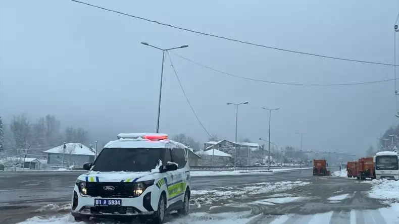 Kar, Batı Karadeniz’de Etkisini Gösterdi